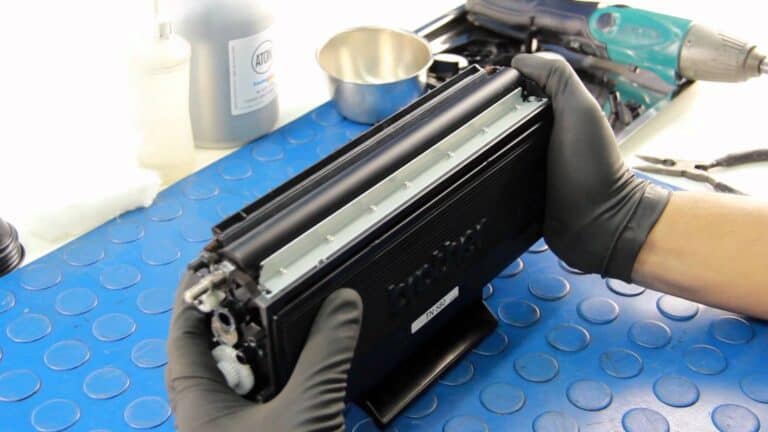 VALE A PENA UTILIZAR UM TONER RECARREGADO?